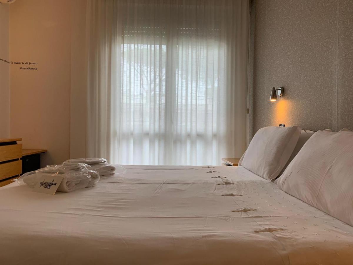 Hotel Logonovo Лидо-дельи-Эстенси Экстерьер фото