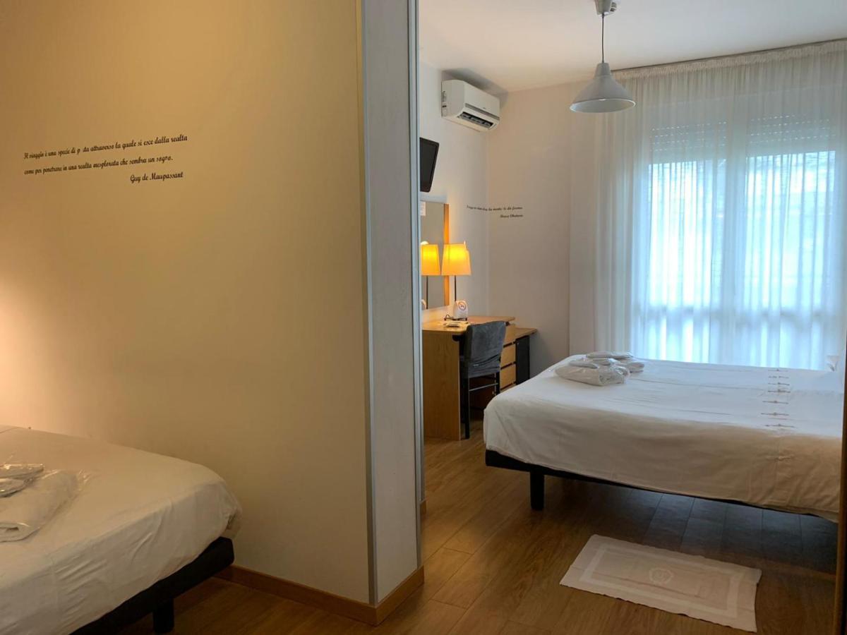 Hotel Logonovo Лидо-дельи-Эстенси Экстерьер фото