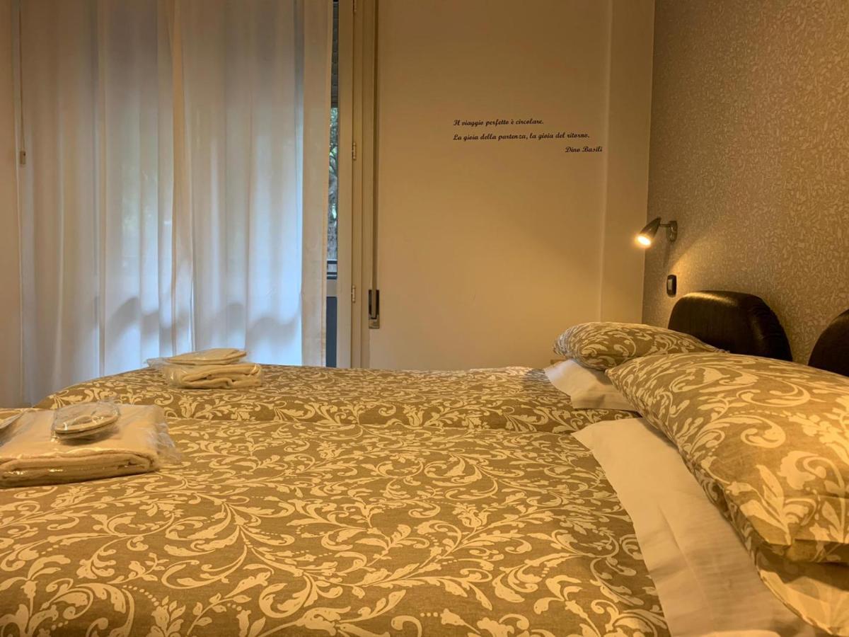Hotel Logonovo Лидо-дельи-Эстенси Экстерьер фото